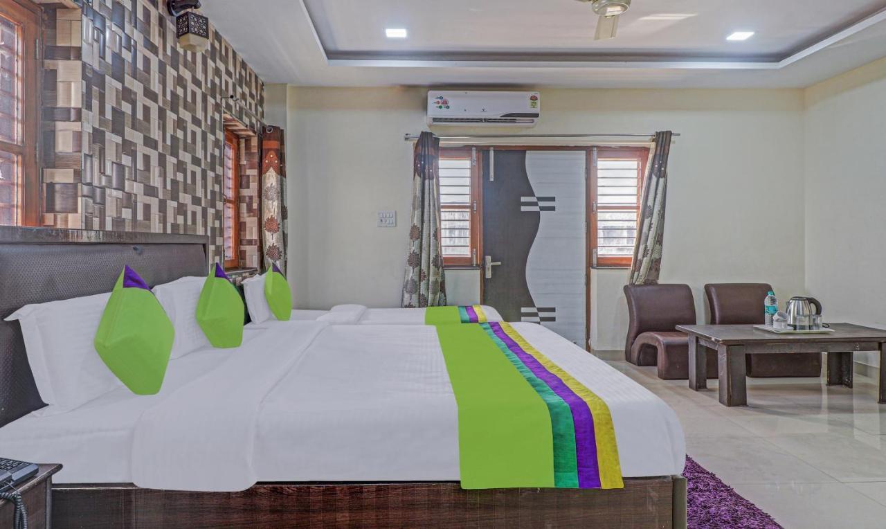 Hotel Itsy By Treebo - Vhr Residency Haridwār Esterno foto